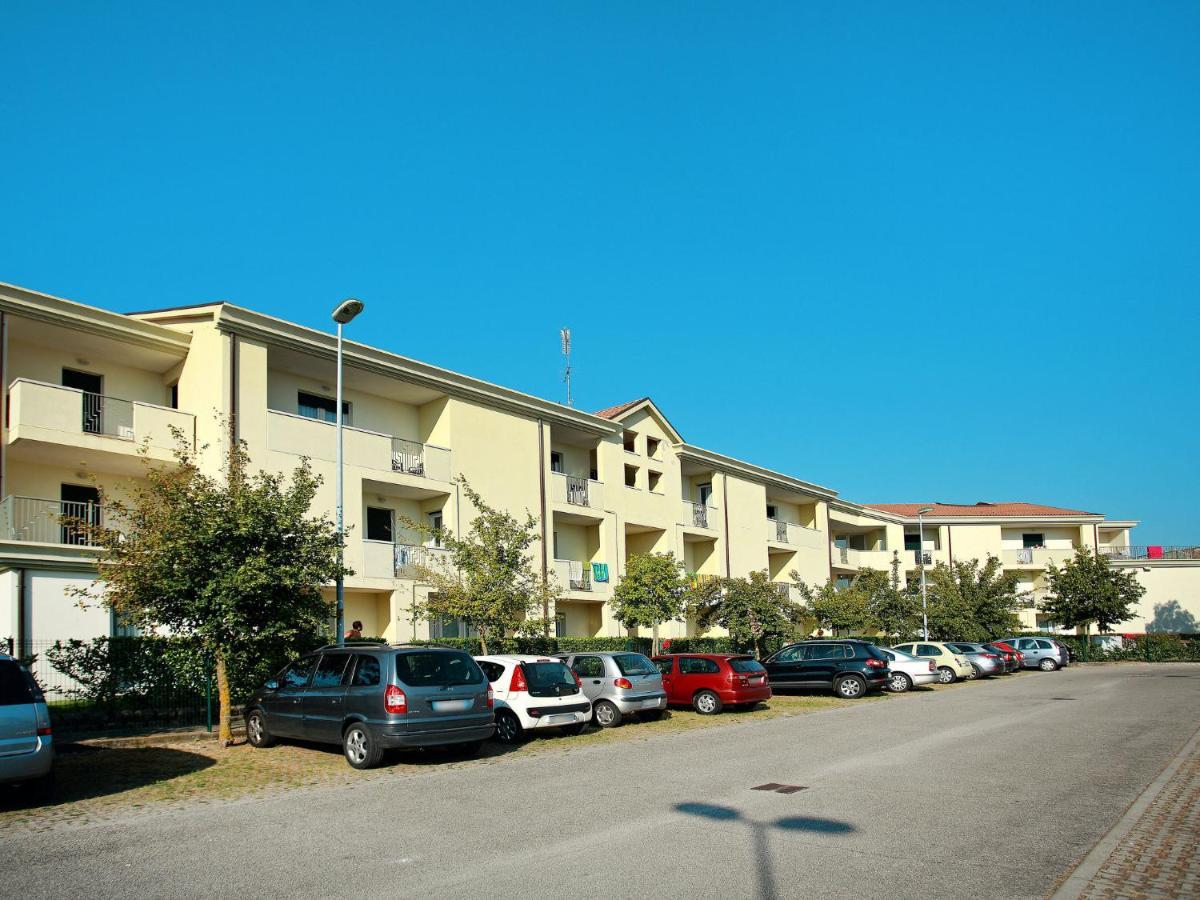 Apartment Robinia-Pinetine-3 By Interhome Duna Verde Exterior photo